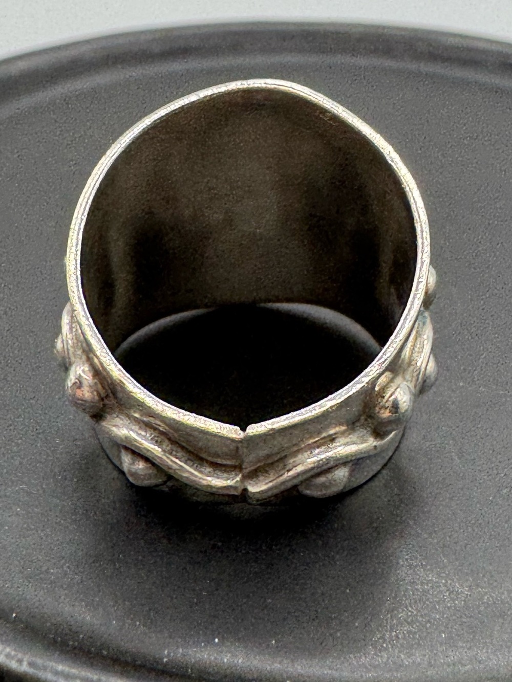 Vintage Sterling Silver Wavy Bead Wide Band Ring Size 8 - Picture 12 of 12